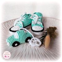 Geschenkset Häkelschuhe + Wipperanhänger gehäkelt Baby Geschenk Kreis Pinneberg - Pinneberg Vorschau