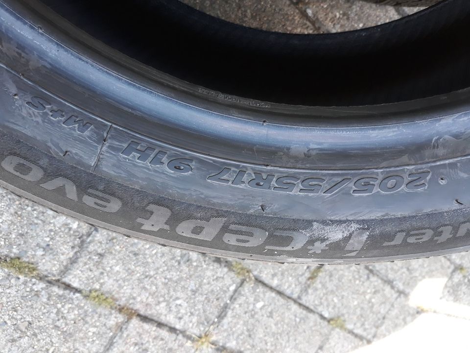 aus 2021! 2x 205/55R17 91H M+S MO Hankook Winterreifen in Wolfsburg