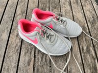 Nike Tanjun Gr.36,5 light grey/neon pink Bayern - Übersee Vorschau