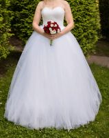 Glitzer Hochzeitskleid / Cinderellakleid / Crystalline Kleid Nordrhein-Westfalen - Bornheim Vorschau