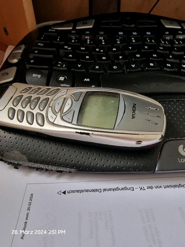 Handy Nokia 6310 in Wetzlar