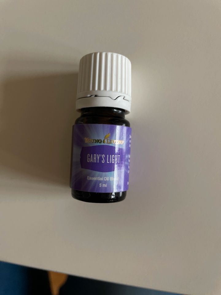 Young Living Gary‘s Light ätherisches Öl neu in Potsdam