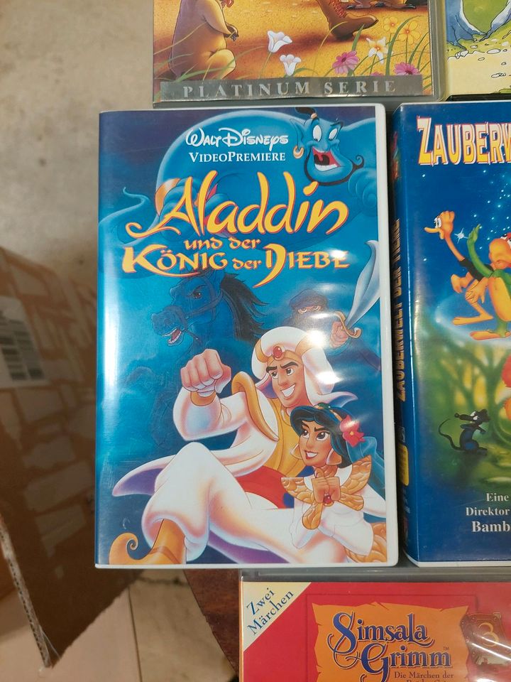 VHS VIDEO KASSETTEN Märchen/ Disney in Dresden