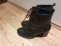 NP: 99€ Neu Tamaris Stiefeletten schwarz Leder Gr. 40 München - Au-Haidhausen Vorschau