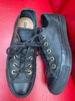 Converse tolle Schuhe in schwarz aus Amerika  35,5 Niedersachsen - Meine Vorschau