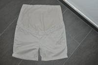 H&M Mama Umstandsshorts Gr 40 sehr guter Zustand Umstandshose Köln - Pesch Vorschau