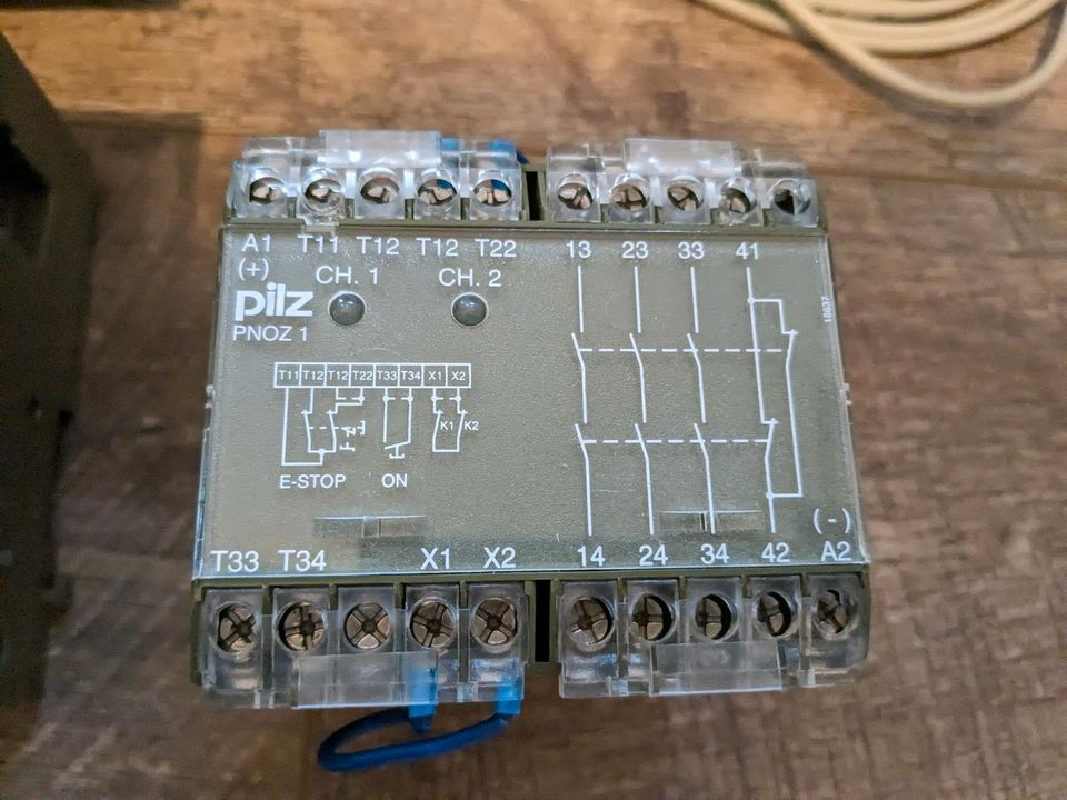 Siemens S5 simatic SPS+ Zubehör Pilz in Winningen