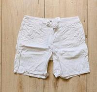 Shorts weiß Gr. S - sehr schick mit Gürtellaschen Brandenburg - Ferch Vorschau