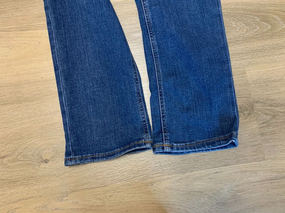 Jeans 33/36 in Nossen