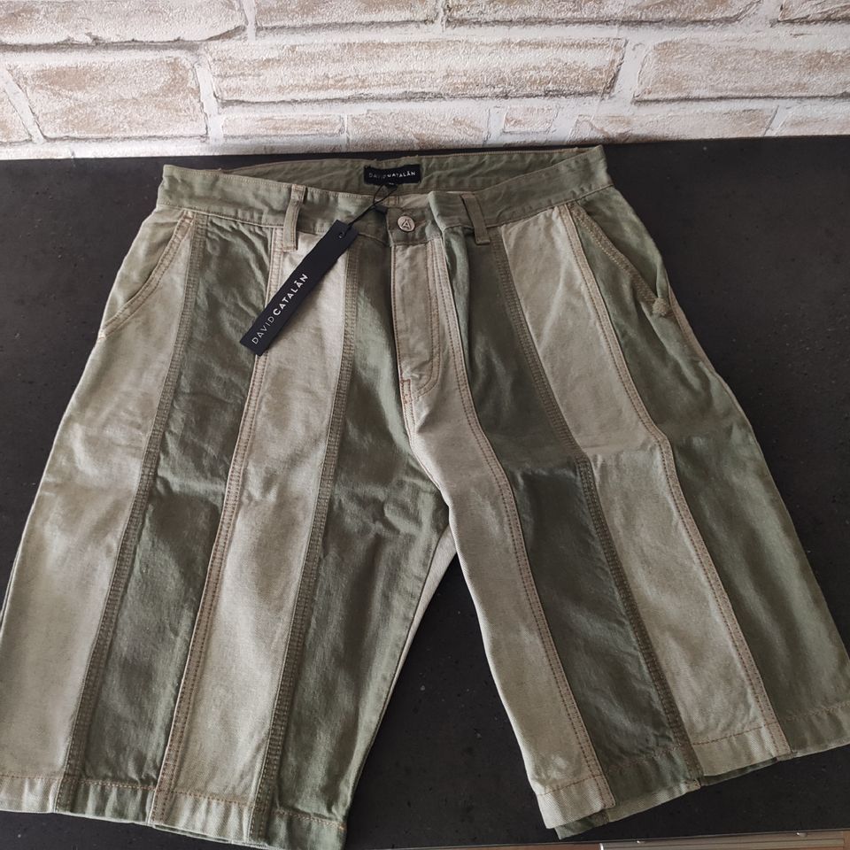 David Catalan Designer Shorts + Shirt Tanktop grün S NEU in Saarbrücken