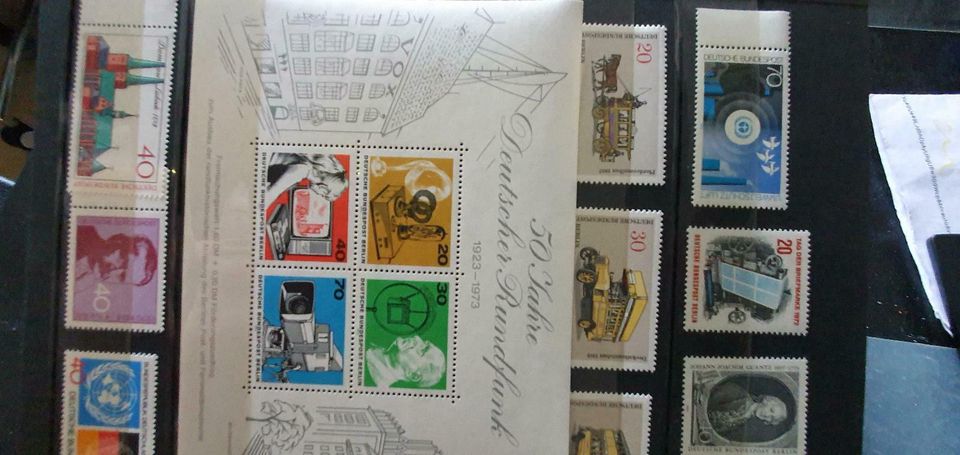 Briefmarken Sondermarken Sammlung 70er und 80er Jahre Philatelist in Rosenheim