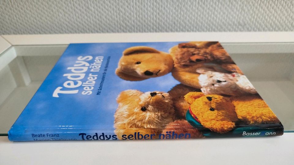 Buch Teddys selber nähen / Teddybären nähen in Lage