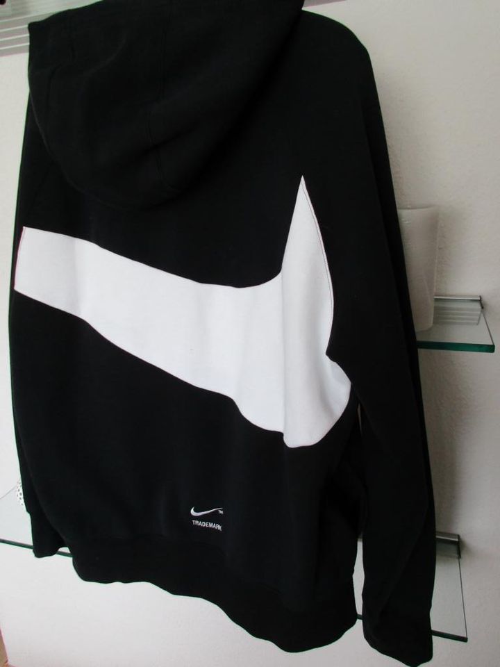 Nike - HOODIE - Gr. XL in Bernburg (Saale)