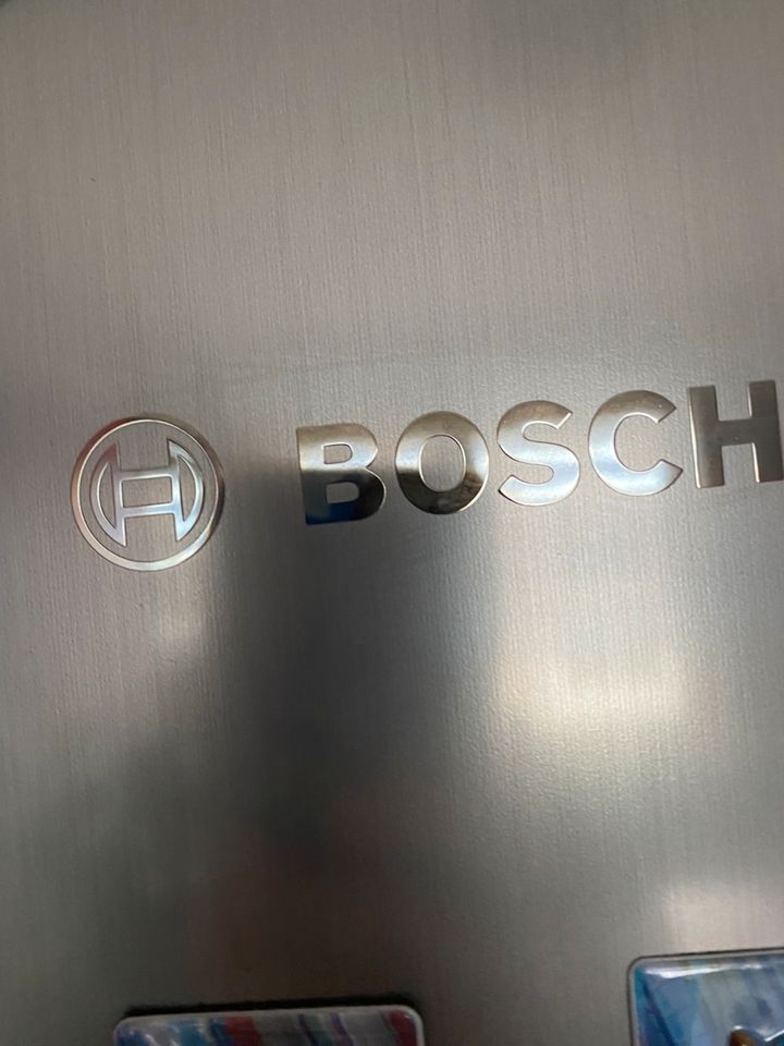 Bosch Kühlschrank in Silber in Wuppertal