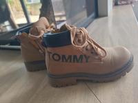 Tommy Hilfiger Schuhe gr 34 kaum getragen Sachsen - Niederwiesa Vorschau