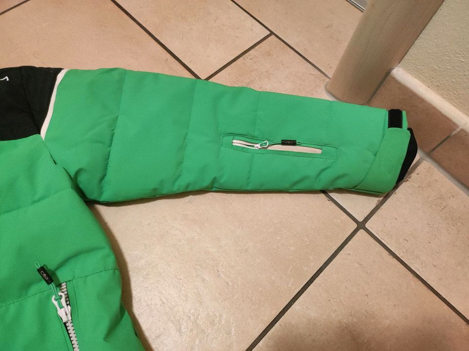 Grüne Skijacke 152/158 CMP NEU Winter Jacke ungetragen grün Junge in Teublitz
