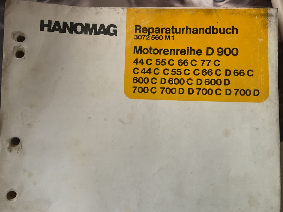 Reparatur Handbuch für Hanomag Motor der Baureihe D900 in Schwieberdingen