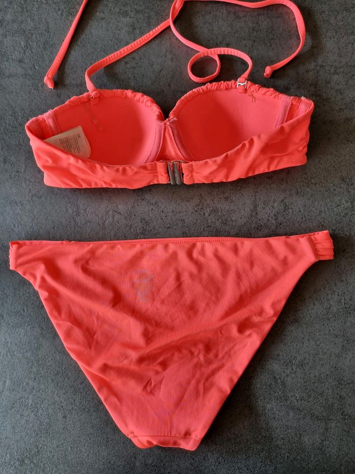 Bikini 2tlg H&M rosalachsfarben in Goch