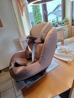 Maxi Cosi Kindersitz Pearl + Isofixstation FamilyFix Hessen - Driedorf Vorschau