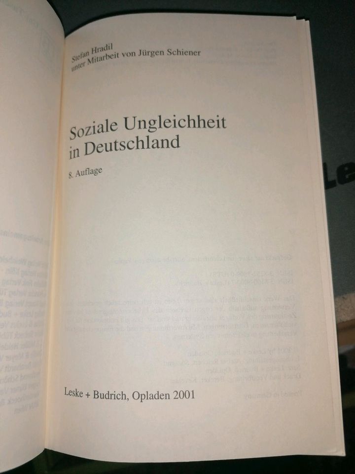 Soziale Ungleichheit in Deutschland Stefan Hradil in Berlin