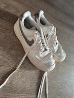 Nike Air Force mit Schlangenmuster Hessen - Mittenaar Vorschau