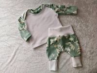 Baby Pulli mit Hose, Frühchen und Rebornbaby, Handmade, Gr 44/46 Schleswig-Holstein - Großenwiehe Vorschau