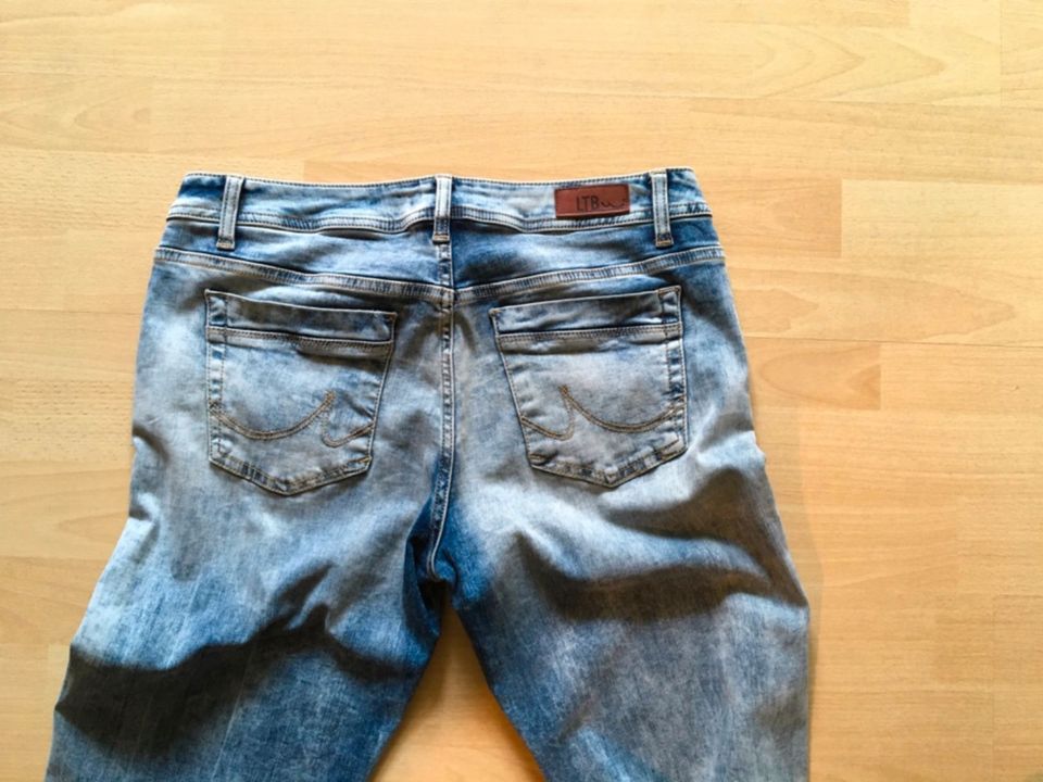 LTB Jeans Damen 32/36 in Spenge