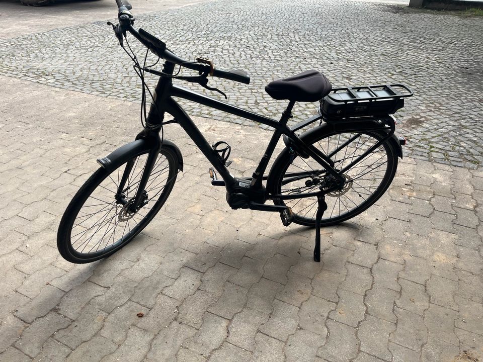 Herren E-Fahrrad in Kalefeld