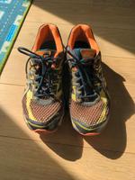 Laufschuhe Asics Größe 44,5 Hamburg Barmbek - Hamburg Barmbek-Süd  Vorschau