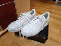 NEU weiß Adidas Sneaker Schuhe Gr. 9 bzw. 41 1/3 München - Bogenhausen Vorschau