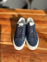 Armani Sneaker Turnschuhe wie neu! Bayern - Herrsching Vorschau