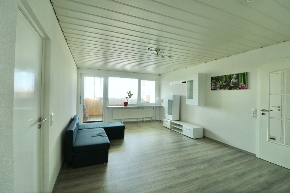Große helle 4,5-Zimmer Wohnung mit Loggia & TG-Stellplatz in Grenzach-Wyhlen