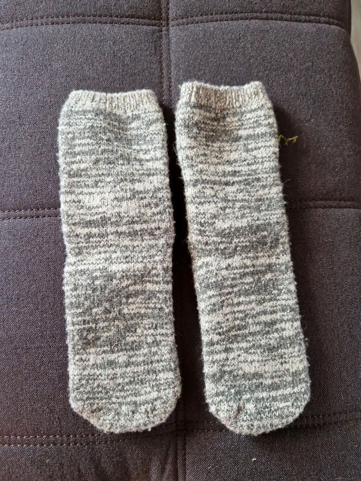 Dicke Wollsocken Stoppersocken Gr. 35/36 NEU in Buggingen