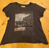Hollister T-Shirt Oberteil Gr.XS Damen grau Nordrhein-Westfalen - Schleiden Vorschau