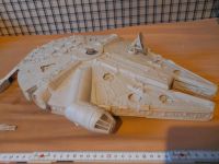 Star Wars Millennium Falcon Bausatz Kenner Hasbro POTF Berlin - Treptow Vorschau