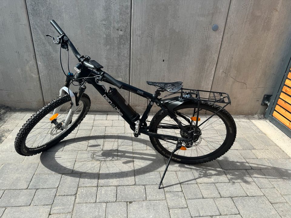 E-Bike Kinderfahrrad besonders leicht 26 in Merseburg