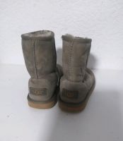 Ugg stiefel Gr. 28 Nordrhein-Westfalen - Mülheim (Ruhr) Vorschau