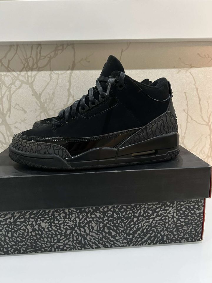 Jordan 3 black cat in Arnsberg