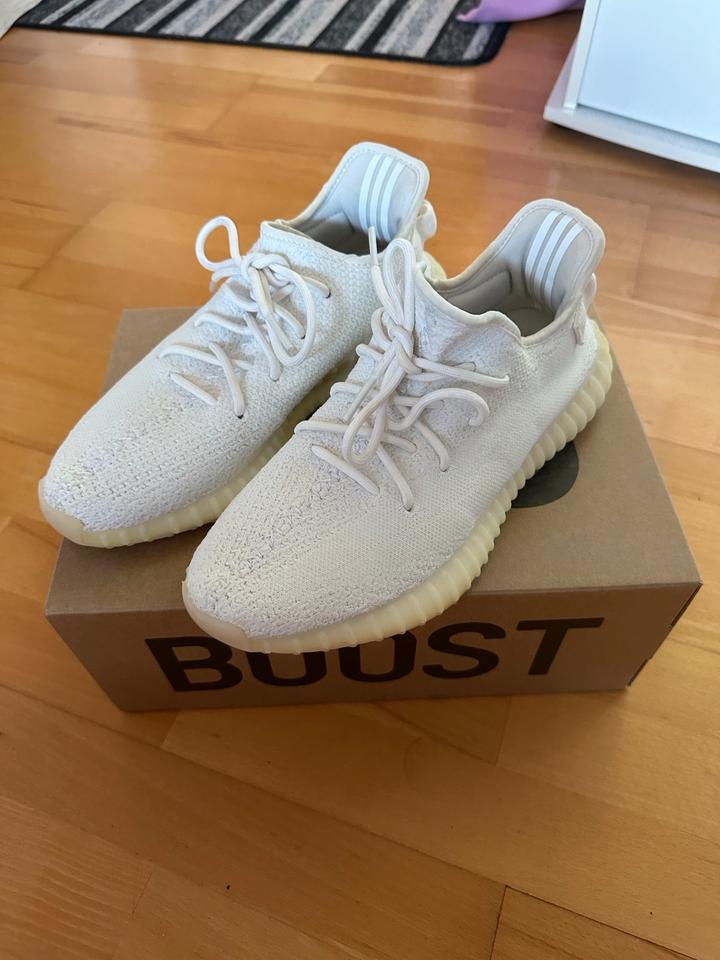 Adidas Yeezy Boost 350 V2 Cream Triple White Größe 42 2/3 in Wadgassen