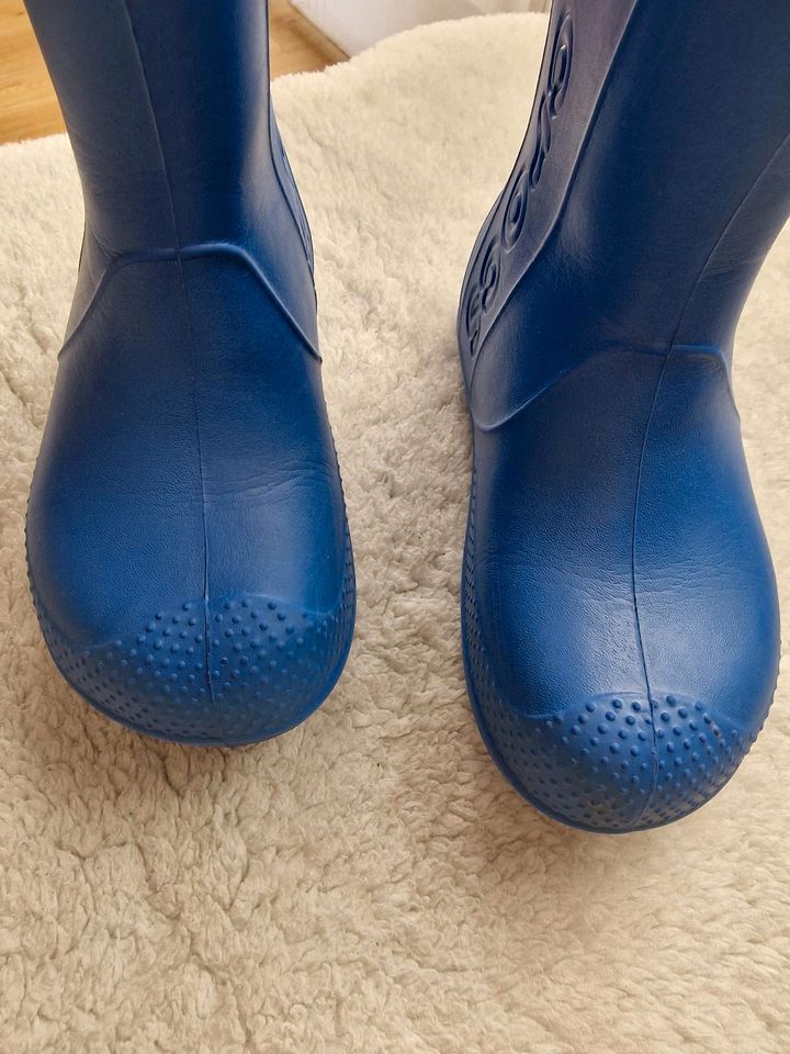 Gummistiefel in blau gr.12 (29/30) von Crocs. in Ingolstadt