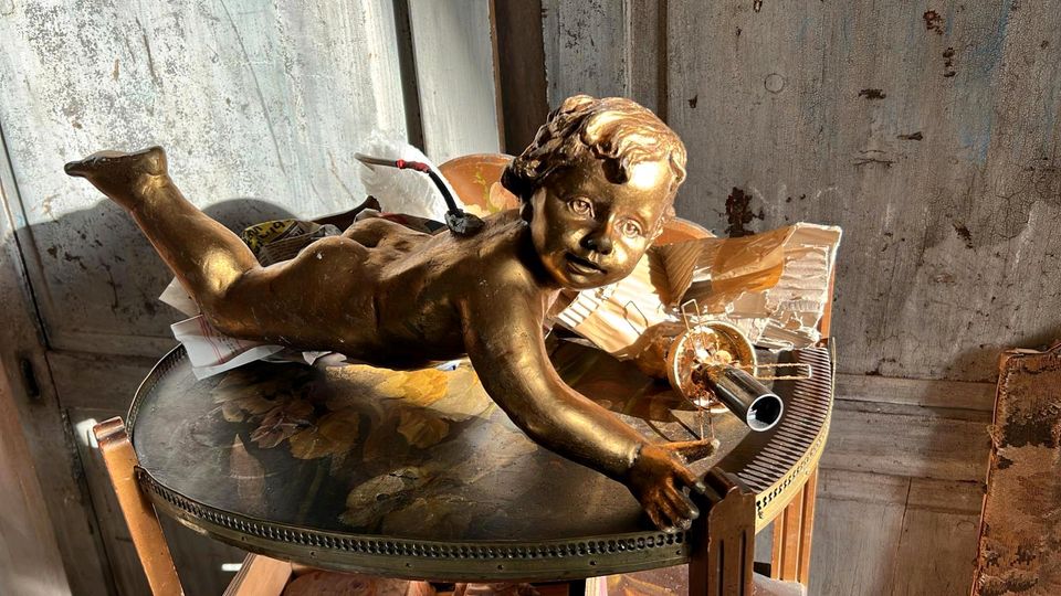 Lampe alt putto Gold wundervoll in Amberg