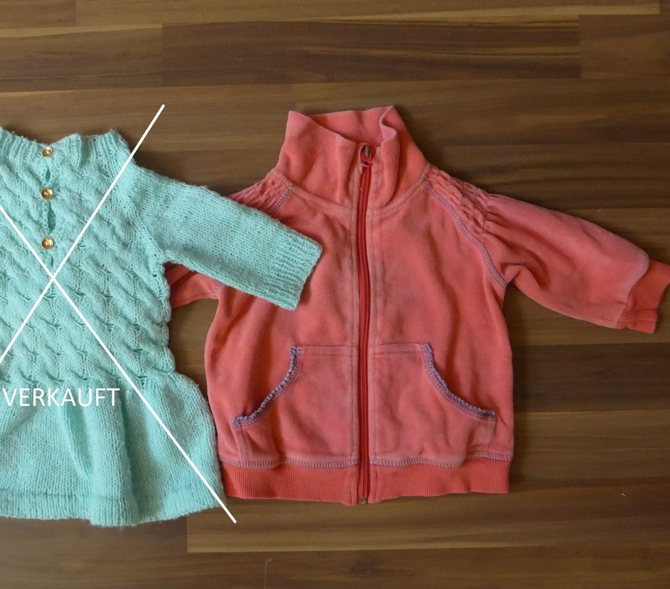 Jacke Pullover Gr. 68 Nicki-Stoff, Pulli mit Taschen Katze lachs in Bremen