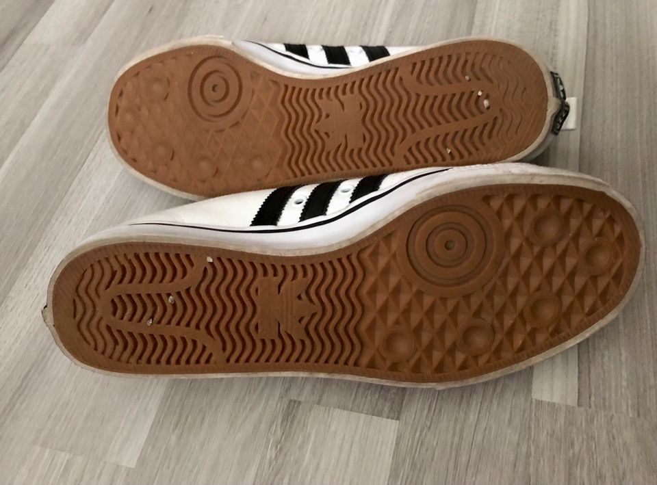 Adidas Originals Nizza Gr. 44 2/3 weiß Schuhe in Deuerling