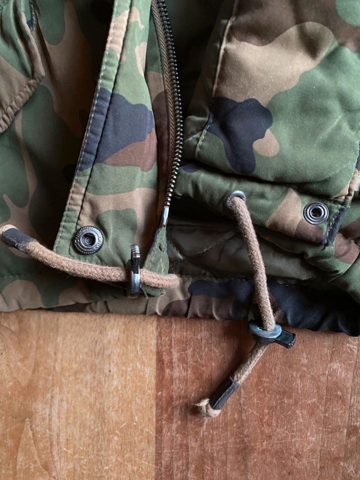 Jacke Only Gr. XS, camouflage in Mommenheim