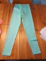 Nike Sporthose Mint Größe M Niedersachsen - Bissendorf Vorschau