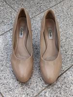 Beige Pumps gr. 39.5 von Clarks Bonn - Bonn-Zentrum Vorschau