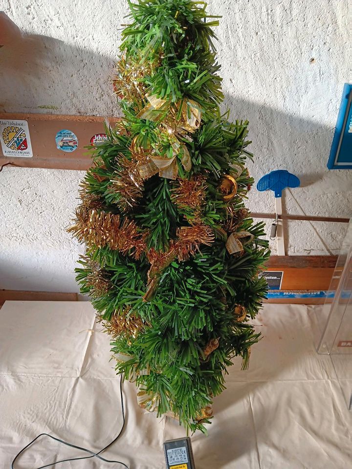 Weihnachtsbaum künstlich ca.80 cm hoch in Bretzenheim