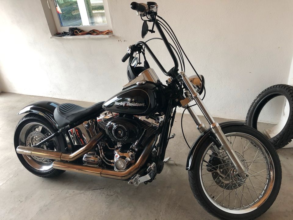 Harley Davidson Softail Custom FXSTC BSL Auspuff in Rott am Inn