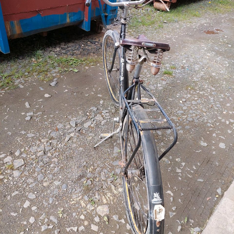 Verkaufe antikes Fahrrad in Arzberg