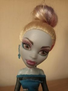 Monster High Set Cleo de Nile Puppe + Schminktisch + Stuhl in Bayern -  Markt Rettenbach | Puppen günstig kaufen, gebraucht oder neu | eBay  Kleinanzeigen ist jetzt Kleinanzeigen